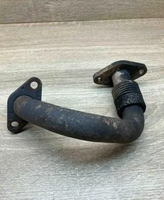 Volkswagen PASSAT B6 EGR valve line/pipe/hose 03G131521R