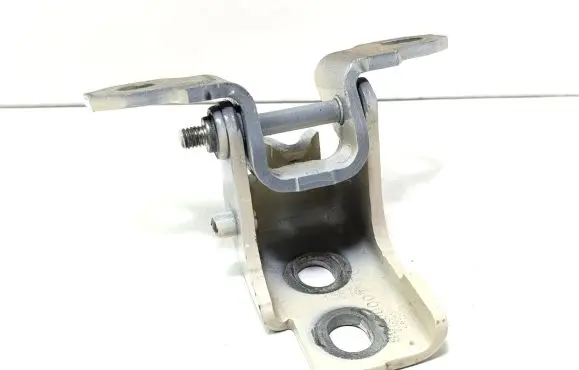Renault Captur Rear door upper hinge 804000016R