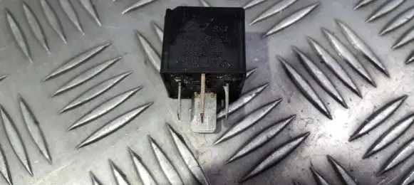 Ford Galaxy Other relay 95vw10k705ca 7m0951253a