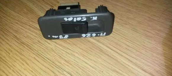 Mazda 626 Electric window control switch