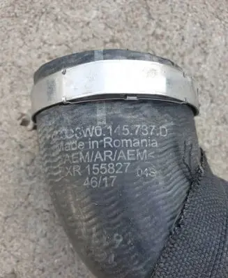Audi A5 8T 8F Intercooler air channel guide 8W0145673R