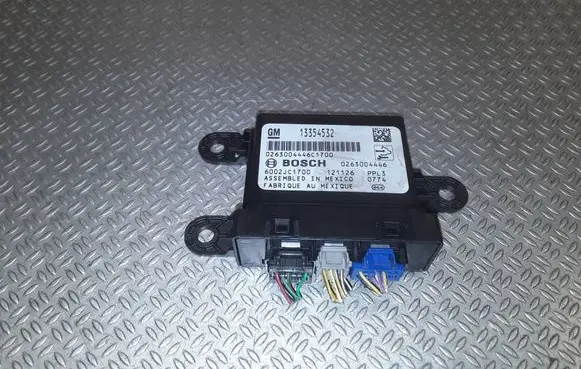 Opel Meriva B Parking PDC control unit/module 13354532 0263004446