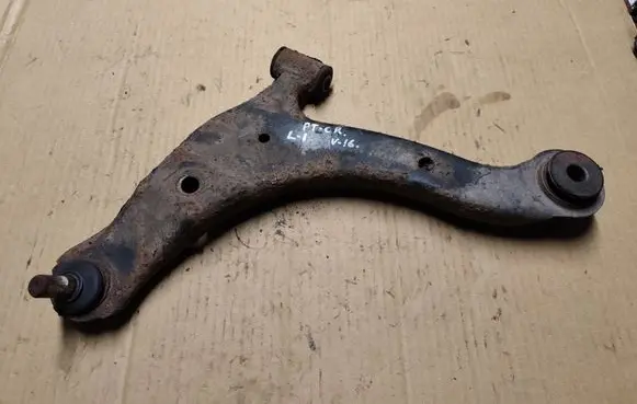 Chrysler PT Cruiser Front lower control arm/wishbone 