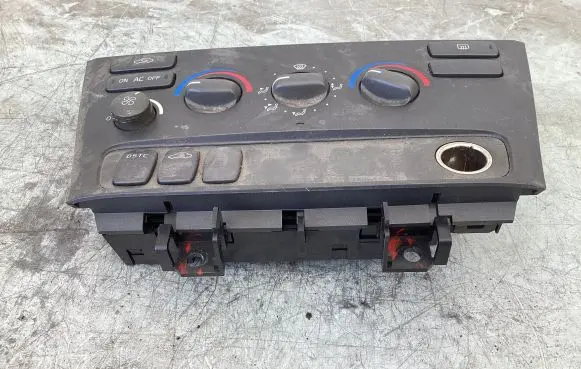 Volvo V70 Climate control unit