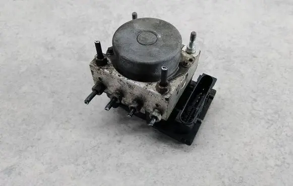 Opel Corsa D ABS Pump 13236012