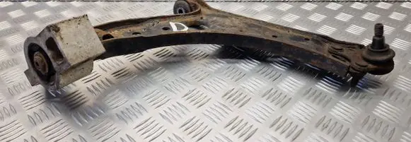 Volkswagen Golf V Front lower control arm/wishbone
