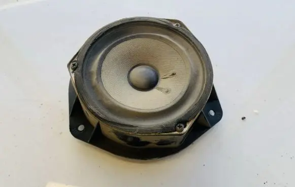 Hyundai Lantra I Front door speaker 9632128010 96321-28010