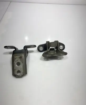 Toyota Avensis T270 Front door upper hinge 1271C148688