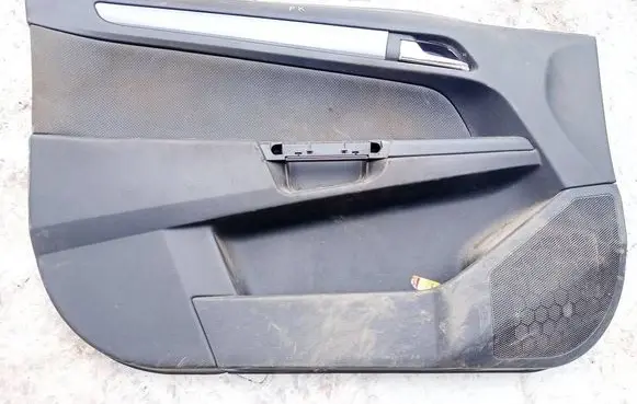 Opel Astra H Front door card panel trim 13153881
