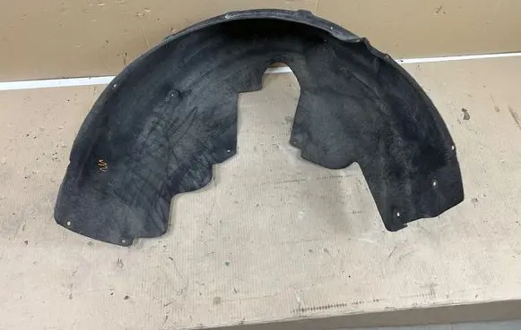 BMW 7 F01 F02 F03 F04 Rear arch fender liner splash guards 7185269