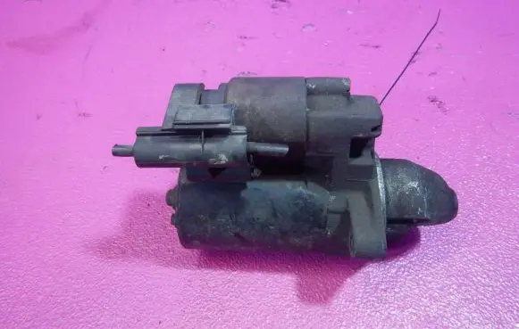 Ford Fiesta Starter motor 0001107087