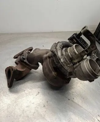 Mercedes-Benz E W211 Turbo A6420901490 7651554 KG004212
