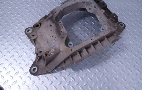 Audi A7 S7 4G Gearbox mounting bracket 4G0399263J
