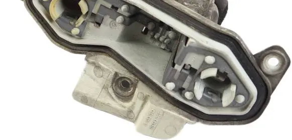 Opel Vectra C Tail light bulb cover holder 443042 443046