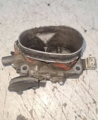 Audi Coupe Throttle valve 7931