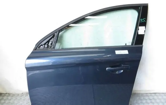 Volvo XC60 Front door