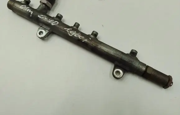 Fuel main line pipe