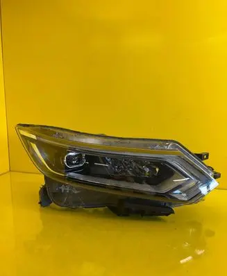 Nissan Qashqai Headlight/headlamp 100-19011