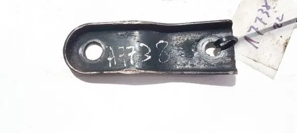 Volkswagen Golf IV Engine mounting bracket