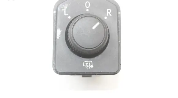 Skoda Octavia Mk4 Wing mirror switch 565959565