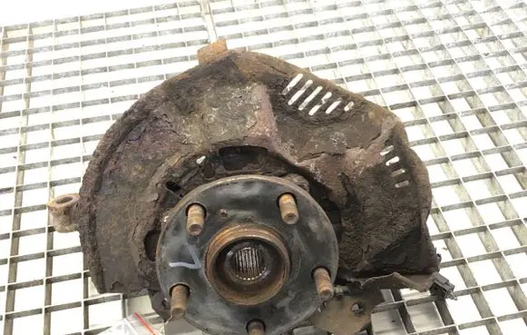 Toyota Auris 150 Front wheel hub spindle knuckle