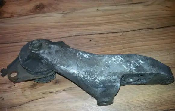 Fiat Bravo - Brava Engine mount bracket 46448368
