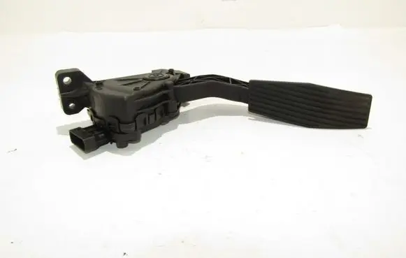 Opel Signum Accelerator throttle pedal 9186724