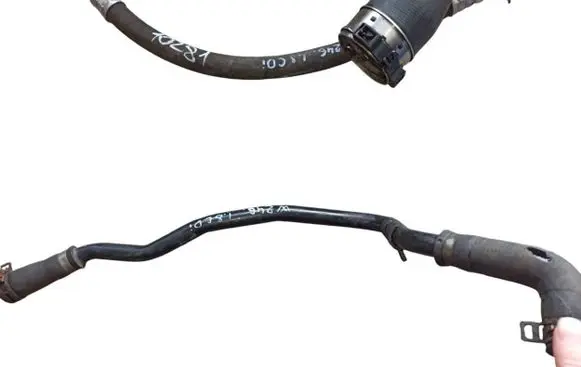 Mercedes-Benz B W246 W242 Engine coolant pipe/hose A2465011358