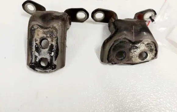 Nissan Qashqai Front door hinge set 