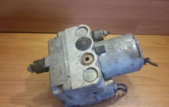 Peugeot 406 ABS Pump 0265216003