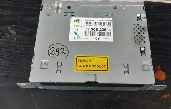 Citroen DS5 Radio/CD/DVD/GPS head unit 9800629580