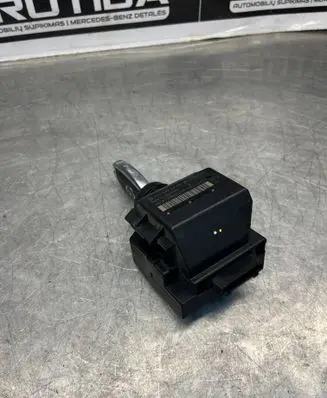 Mercedes-Benz E W211 Ignition lock 2115451408 33002209 404748850206192