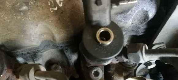 Renault Megane I Fuel injector 0445110021 7700111014