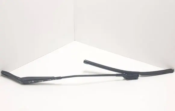 Volvo XC60 Windshield/front glass wiper blade 30753526