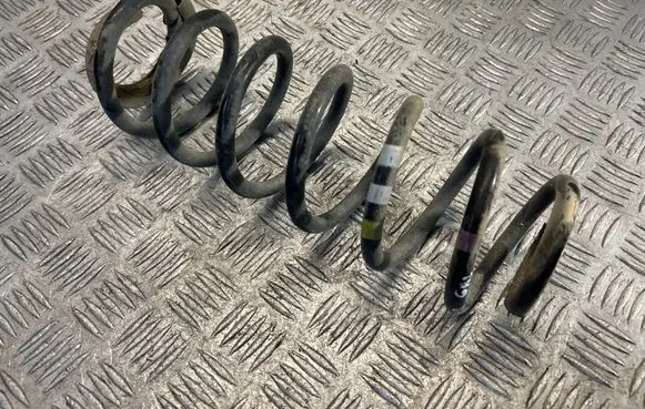 Peugeot 3008 I Rear coil spring