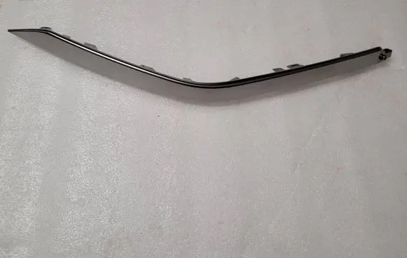 Nissan Qashqai J12 Front bumper splitter molding 62026HN0A