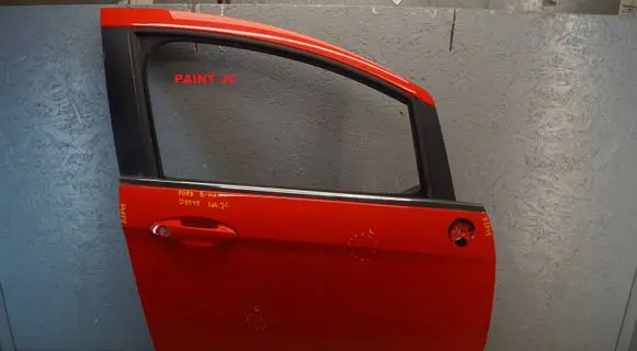 Ford B-MAX Front door