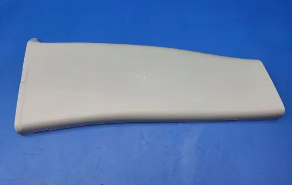Mercedes-Benz C W203 (B) pillar trim (bottom) A2036903640 K232912 Q08