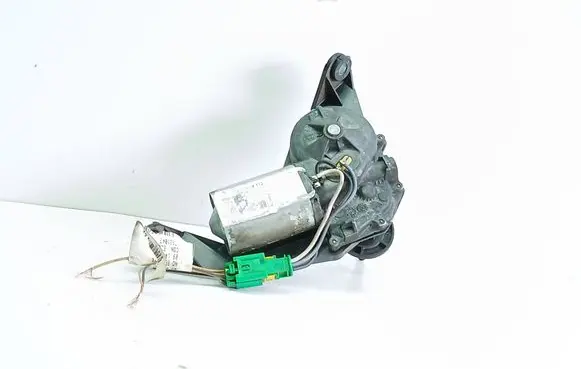 Renault Scenic I Rear window wiper motor 8200029545