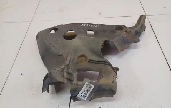 Engine splash shield/under tray