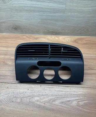 Seat Toledo III (5P) Dash center air vent grill 5P1819110F 7000641 402028