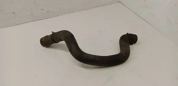 Volkswagen Touran I Engine coolant pipe/hose