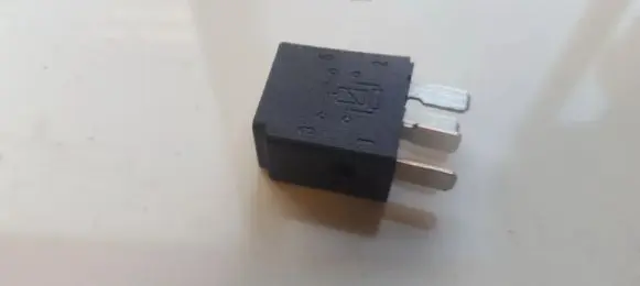 Mercedes-Benz CLK A209 C209 Other relay 0025421119