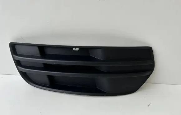 Audi Q5 SQ5 Front bumper lower grill 8R0807682