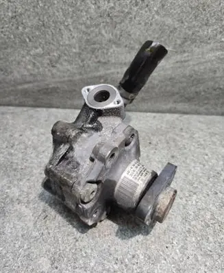 Audi A4 S4 B8 8K Power steering pump 8K0145154B