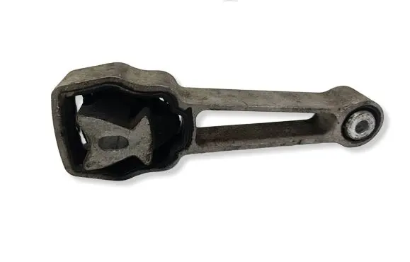 Volvo XC60 Engine mount bracket 