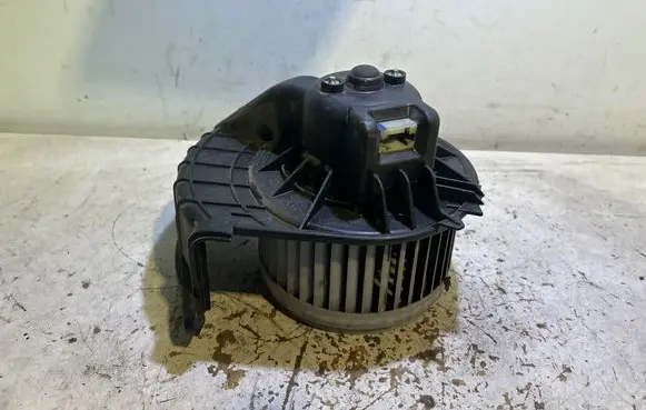 Renault Master III Heater fan/blower 5F2130100