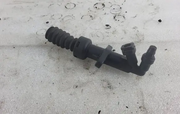 Citroen C4 Grand Picasso Clutch master cylinder 