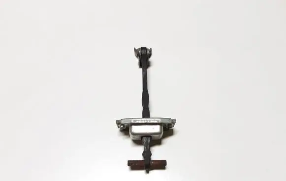 Suzuki Grand Vitara II Front door check strap stopper 