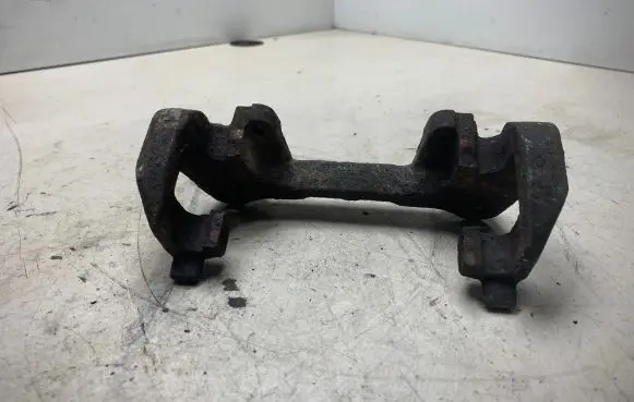 Alfa Romeo 159 Front Brake Caliper Pad/Carrier 